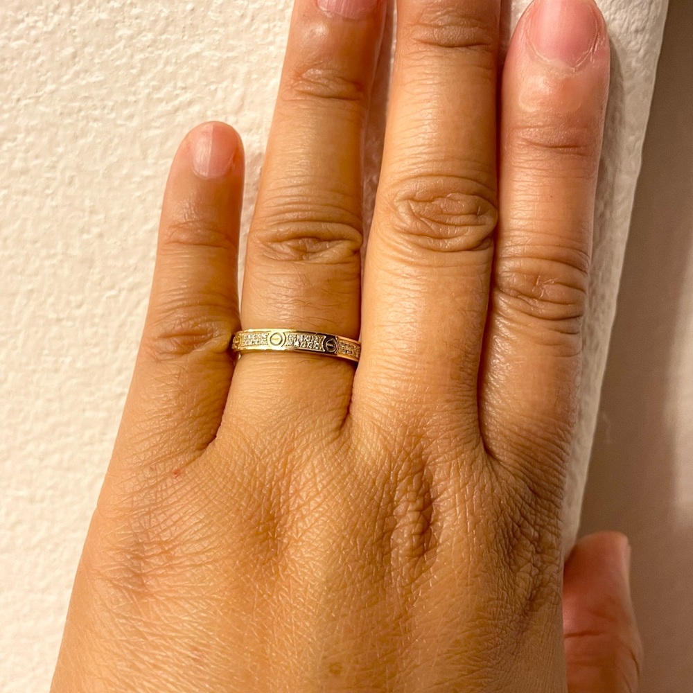 Cute 18k gold ring with authentic diamonds - Picture 5 of 9